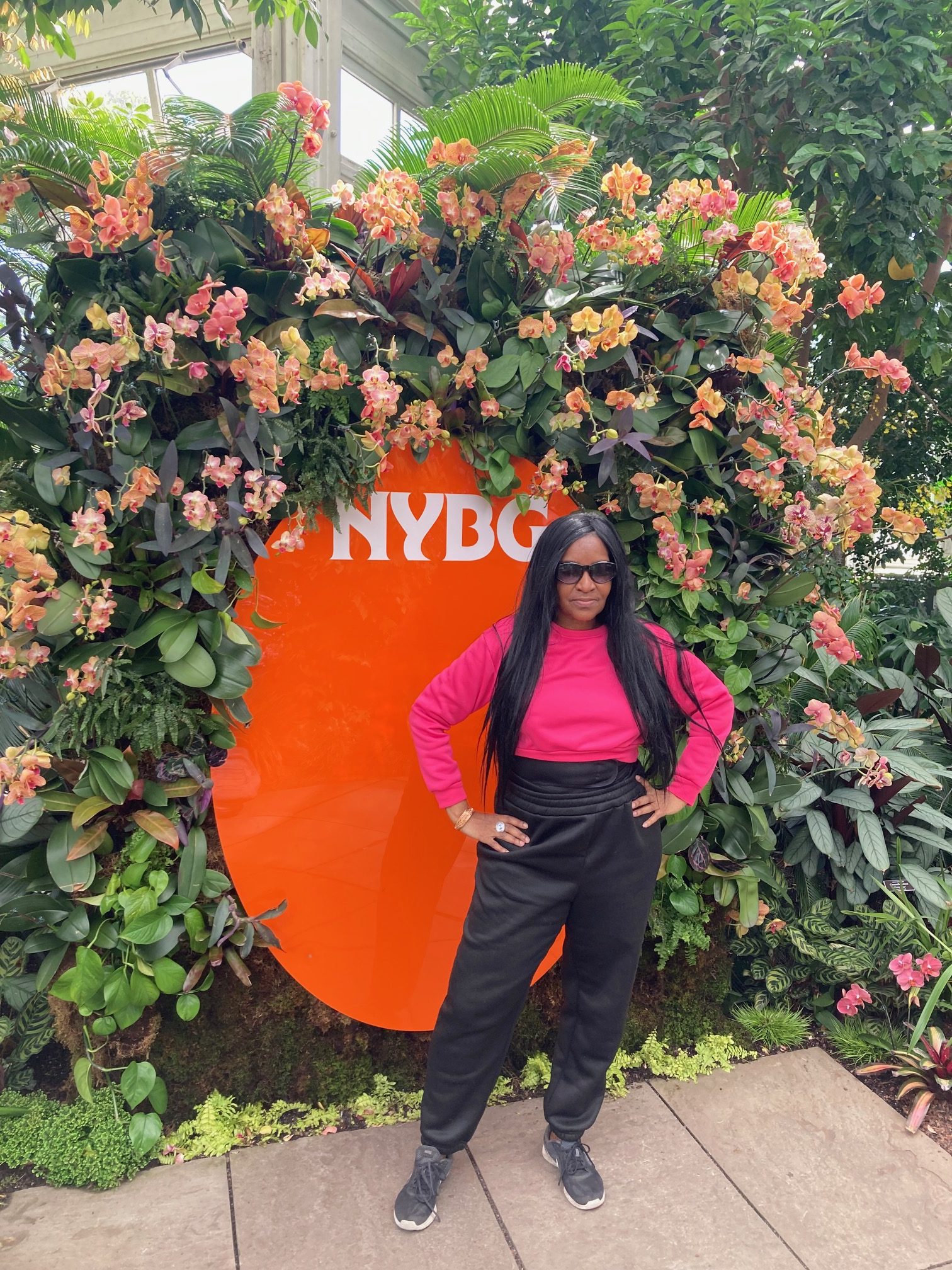 Art Appreciation Tours Program by Sizzle Arts Attends: The Orchid Show – Florals in Fashion