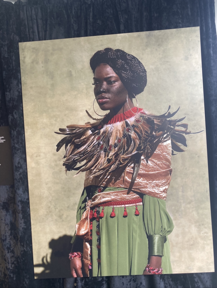 SizzleArts Tour Celebrates Juneteenth : Capturing the Essence of Community at Photoville