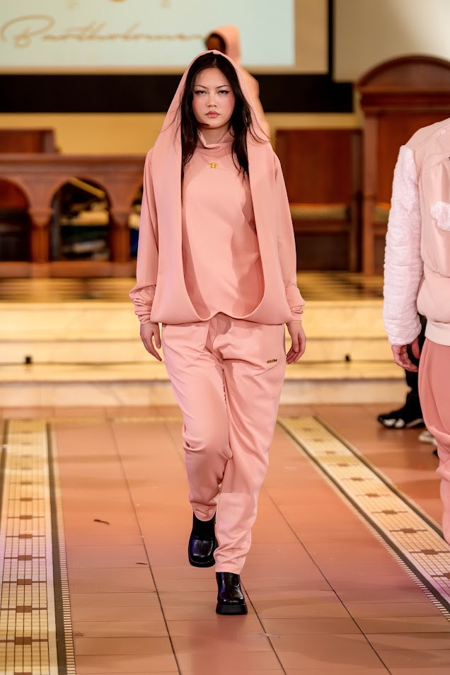 House of Bartholomew Elevates Sustainable Fashion at Upcycle Fashion Week by Sizzle Arts During NYFW 2025 — photo 6